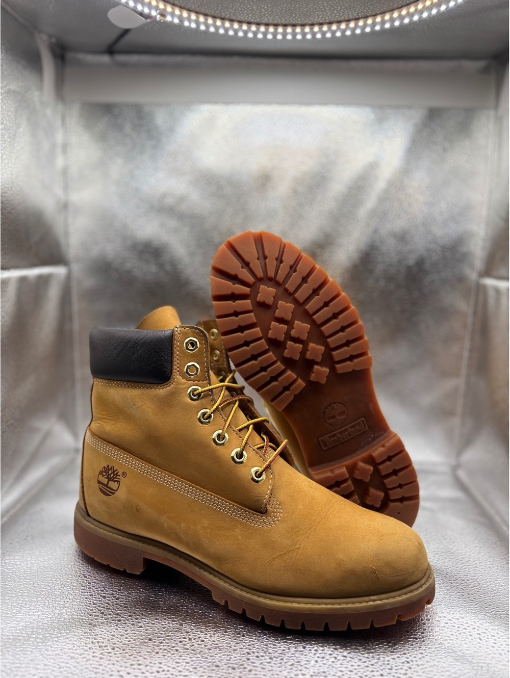 Biege timberland boots